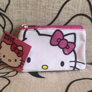 Hello Kitty Bags - Hello Kitty Bundle Hello Kitty Bags - Hello Kitty Bundle